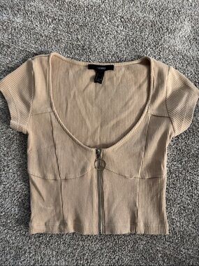 Forever 21 Beige Ribbed Zip-Front Scoop Crop Top